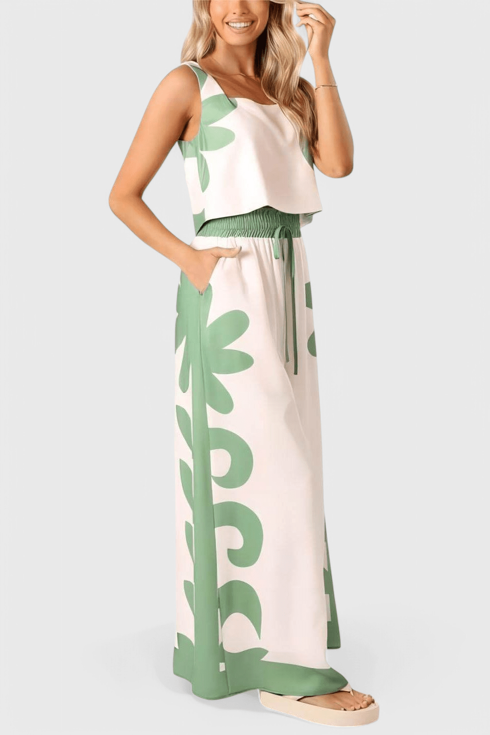 Serafina Set | Elegant Two-Piece Outfit | Perfect for Any Occasion | Soft and Comfortable Fabric
