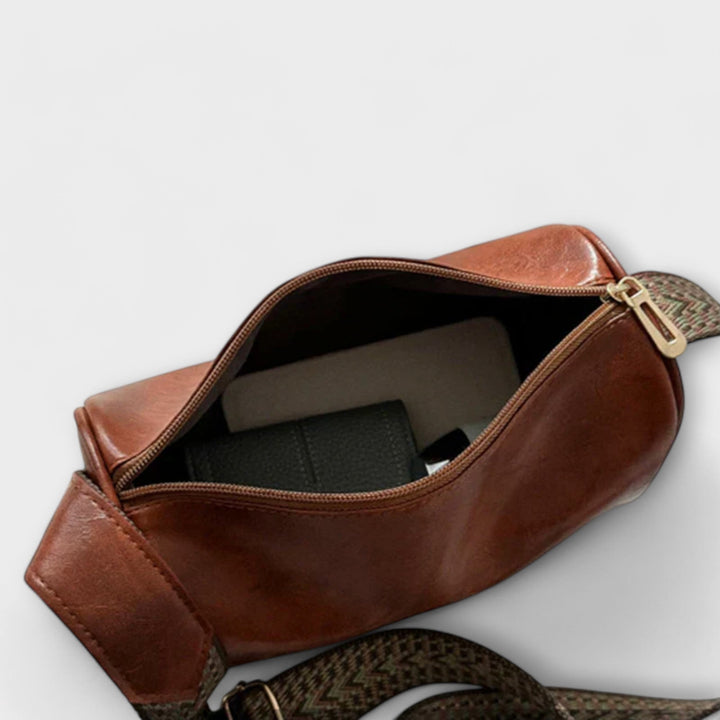 Vintage Crossbody Bag | Chic Design | Perfect for Everyday Use | Durable Fabric
