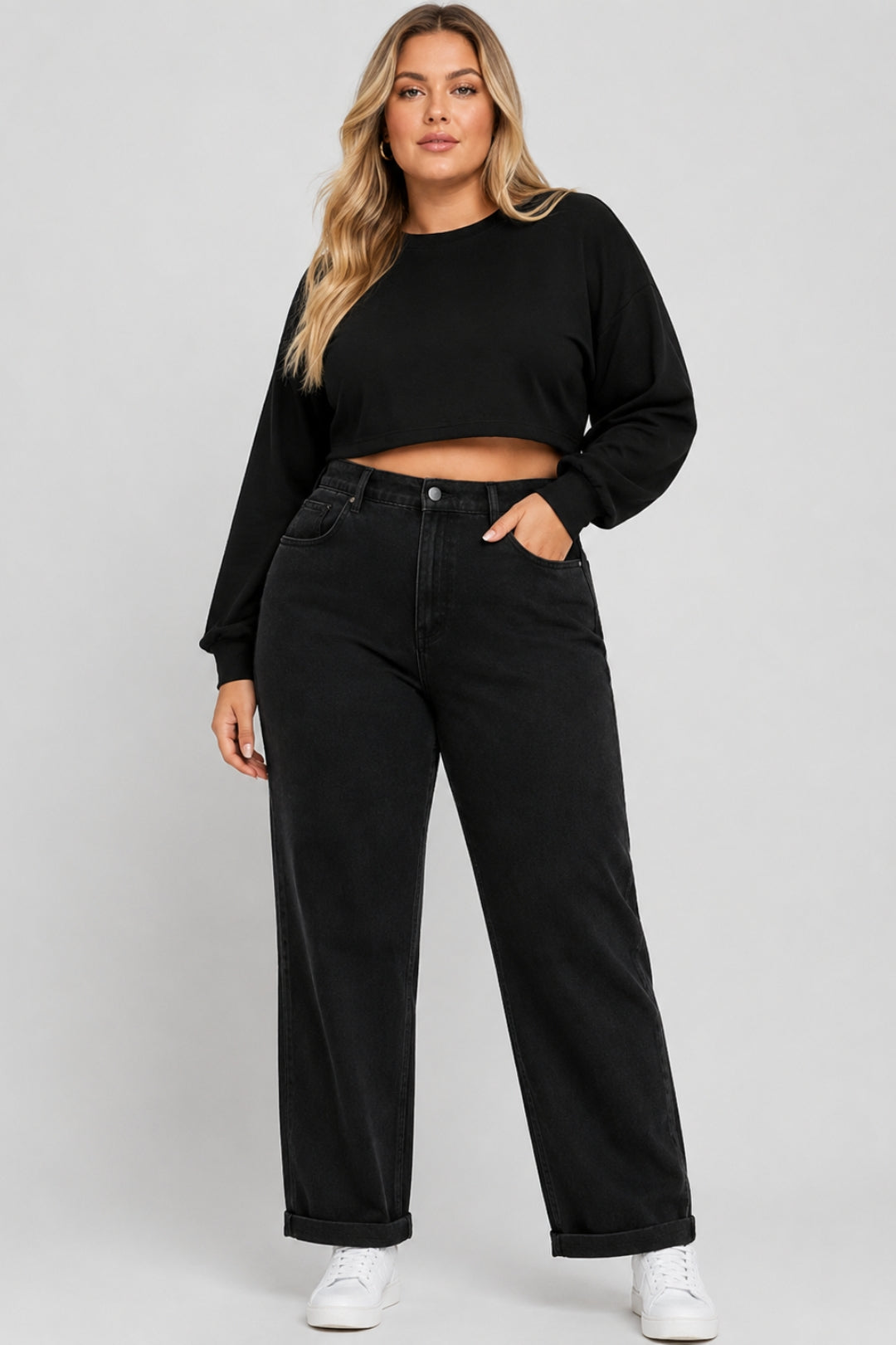 Amber | Black Washed Ankle Jeans
