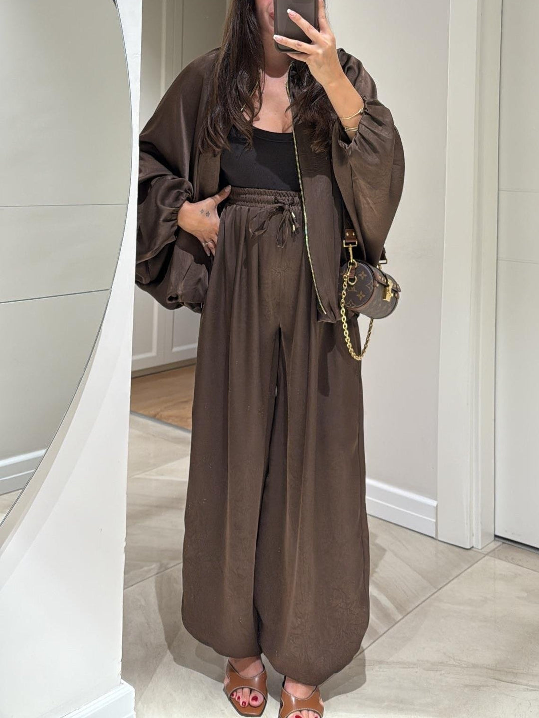 Casual Two-Piece Suit | Jacket and Drawstring Pants | Comfortable Fit | Perfect for Everyday Wear