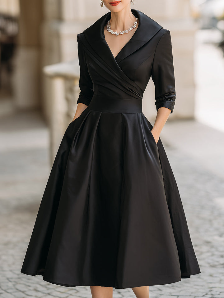Vintage Swing Dress | Elegant Black Design | Flattering Fit for All Occasions | Classic Retro Style