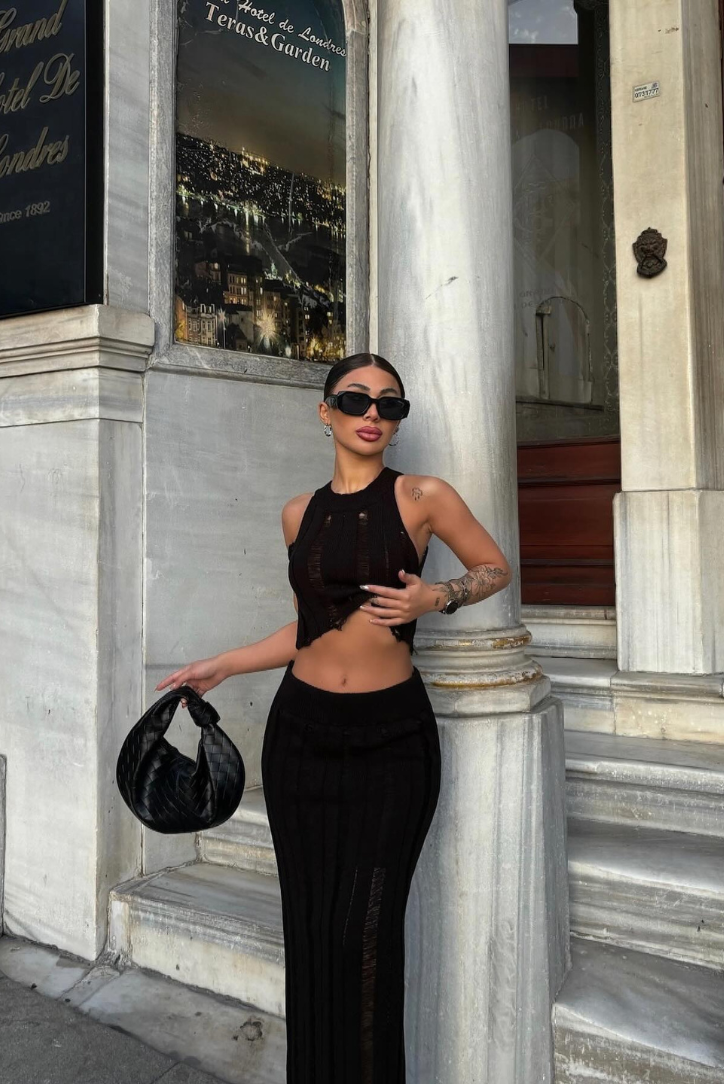 Inara Set | Elegant Black Design | Versatile for Any Occasion | Comfortable and Chic Outfit