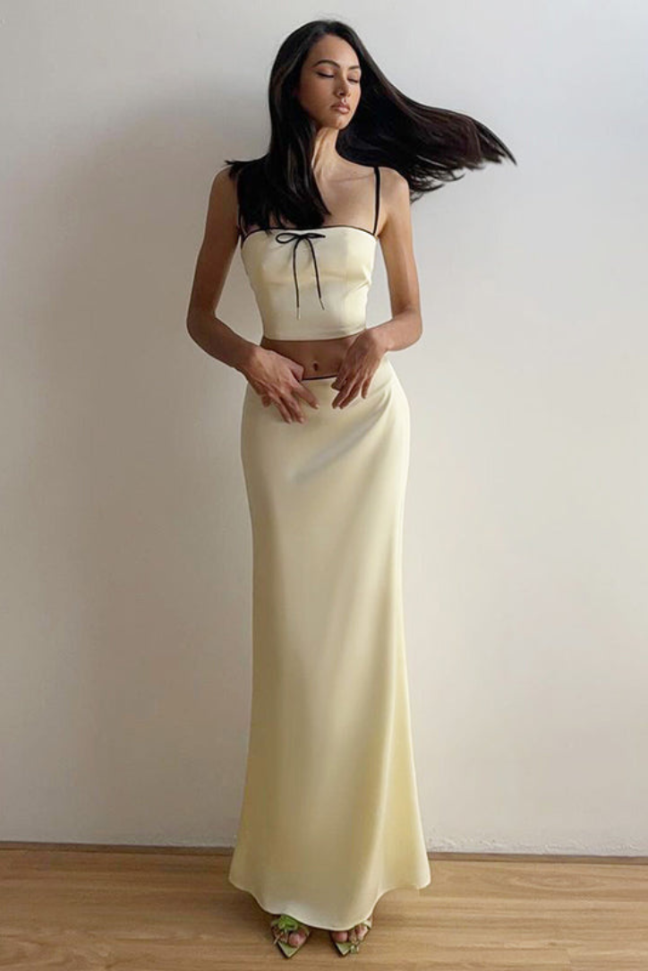 Bow Set | Elegant Design | Perfect for Special Occasions | Soft Fabric