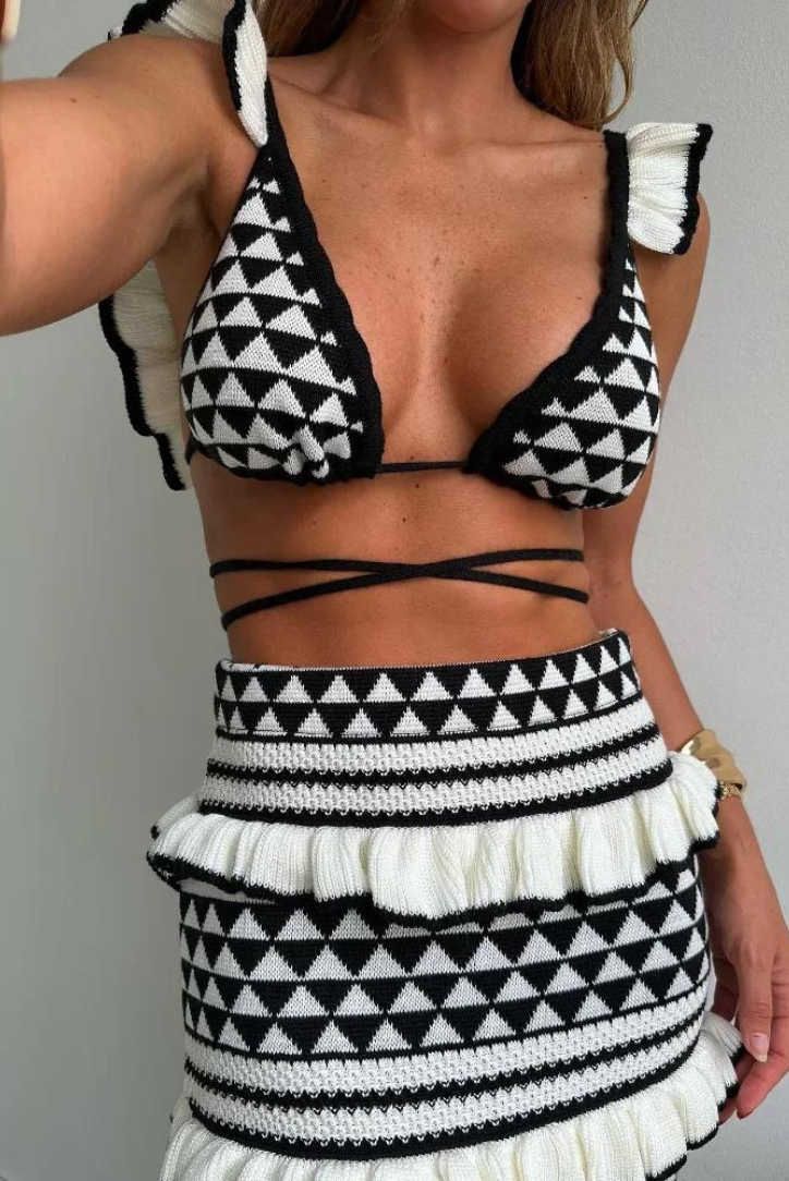 Contrast Set | Eye-Catching Design | Perfect for Layering | Soft and Comfortable Fabric
