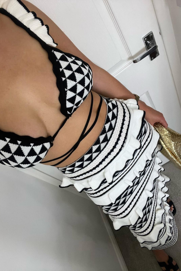 Contrast Set | Eye-Catching Design | Perfect for Layering | Soft and Comfortable Fabric