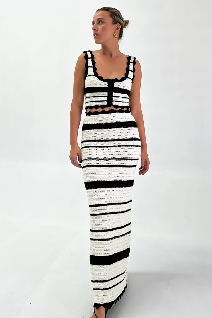 Contrast Set | Eye-Catching Design | Perfect for Layering | Soft and Comfortable Fabric