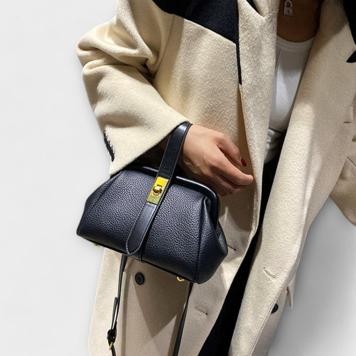 Retro Bag | Vintage-Inspired Design | Perfect for Everyday Use | Durable Canvas Material