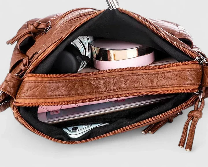 Elegant Bag | Chic Design | Perfect for Everyday Use | Versatile Style