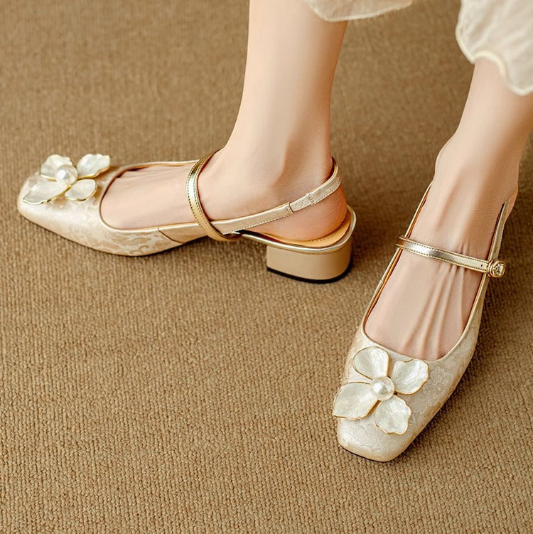 Elegant Pumps | Chic Design | Comfortable Fit for All-Day Wear | Classic Style