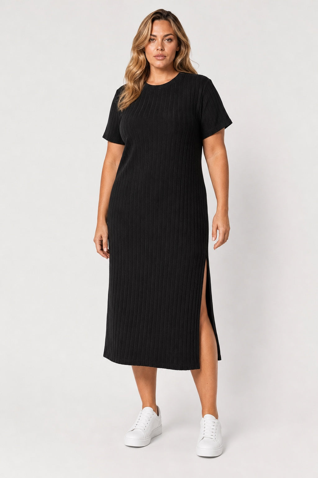 Harper Ribbed Casual Dress in black – front view on a model