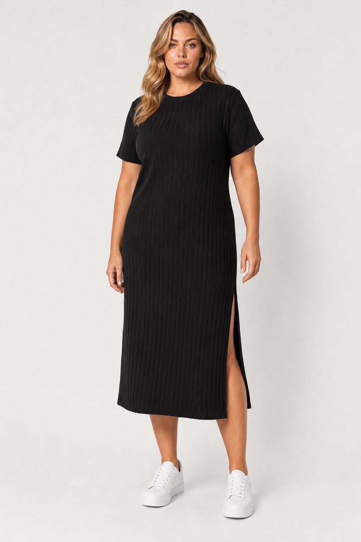 Harper Ribbed Casual Dress in black – front view on a model
