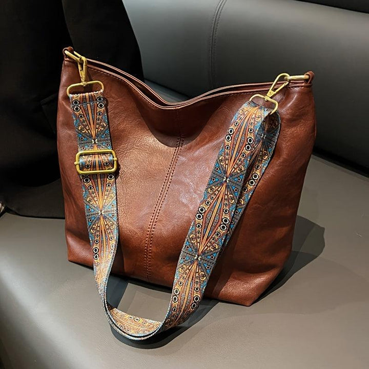 Classic Shoulder Bag | Adjustable Strap for Versatility | Chic Everyday Accessory | Durable Material