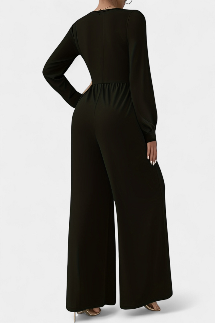 V-Neck Tailored Jumpsuit | Chic Design | Perfect for Any Occasion | Elegant and Comfortable Fit