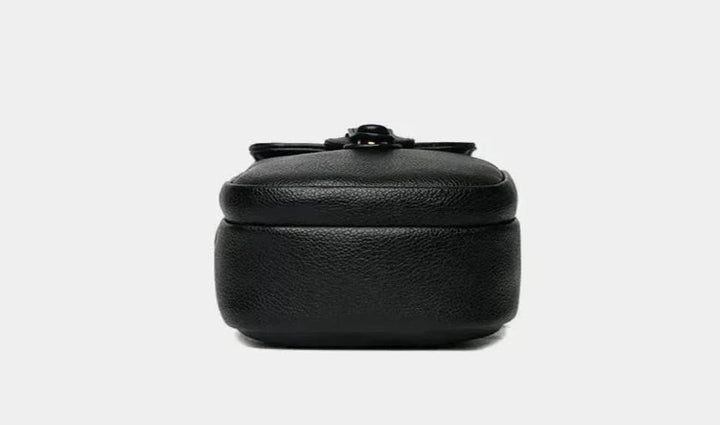 Retro Leather Bag | Vintage-Inspired Design | Perfect for Everyday Use | Durable and Stylish