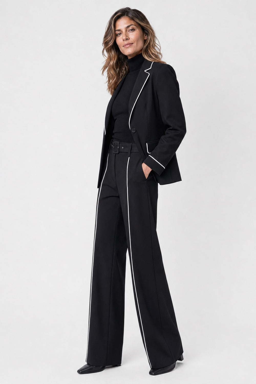 Women's Contrast-Piping Blazer & Wide-Leg Trouser Suit Set in black – side view on a model