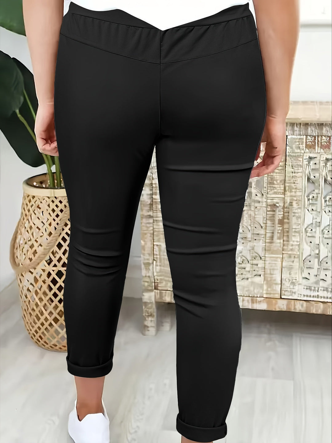 Women's Jogger Trousers with Elastic Waist and Drawstring - Ankle Fit