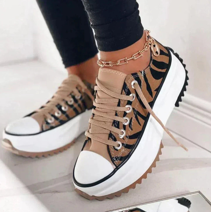 Women's Platform Sneakers Low Top Lace Up – Casual Going Out - Tiger